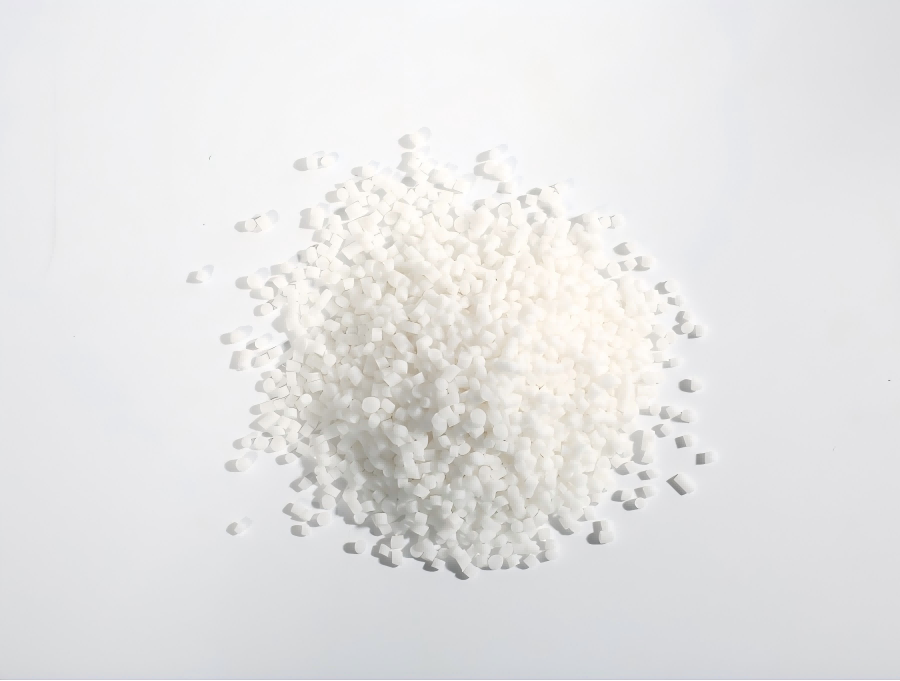 क्या मैट टीपीई थर्मोप्लास्टिक इलास्टोमेर अधिक खरोंच-प्रतिरोधी है? ग्लॉसी संस्करण से क्या अंतर हैं?