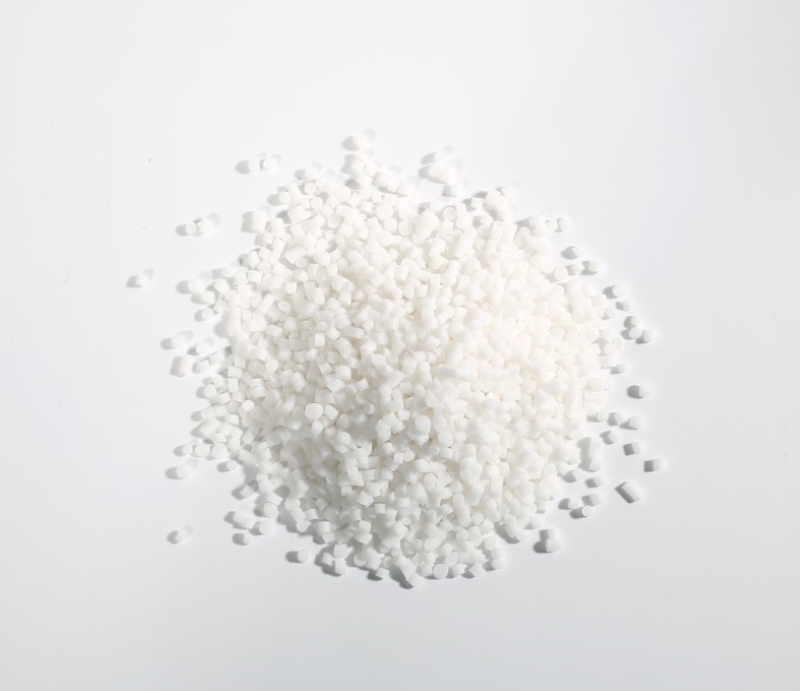 टीपीई निर्माता टीपीई कच्चे माल का रंग एक समान कैसे रखते हैं?